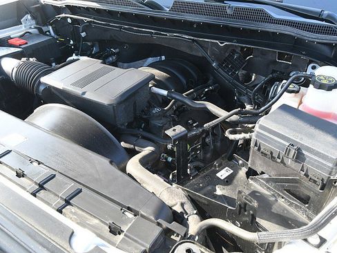 Used 2022 Chevrolet Silverado 2500 Custom w/ Custom Value Package image 27