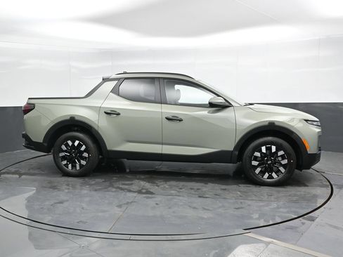 Used 2025 Hyundai Santa Cruz SEL AWD/4WD image 4