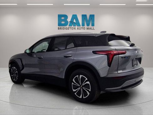 New 2025 Chevrolet Blazer EV LT image 5