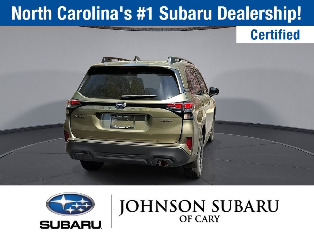 Used 2026 Subaru Forester Premium AWD/4WD image 3