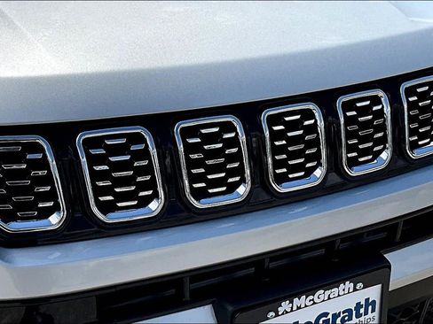 Used 2025 Jeep Compass Limited AWD/4WD image 31