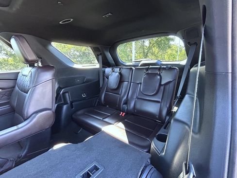 Used 2025 Ford Explorer Platinum w/ LUX Leather Package AWD/4WD image 20