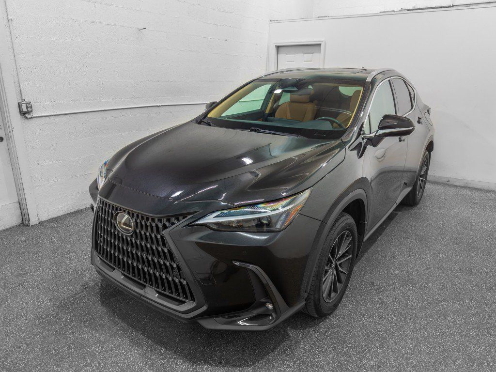 Used 2025 Lexus NX 350 AWD w/ Accessory Package (2T) image 4