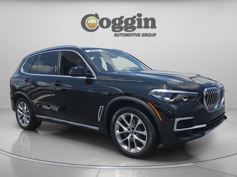 Used 2022 BMW X5 xDrive40i w/ Premium Package AWD/4WD image 7