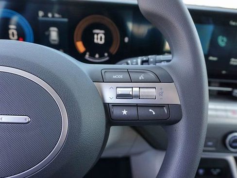New 2026 Hyundai Kona SE FWD image 20