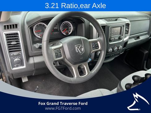 Used 2024 RAM 1500 Classic SLT AWD/4WD image 15