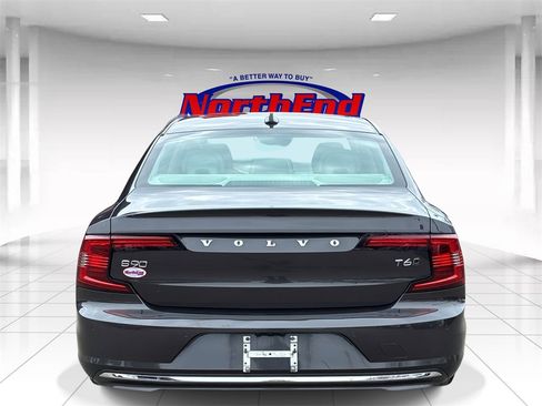 Used 2021 Volvo S90 T6 Inscription image 6