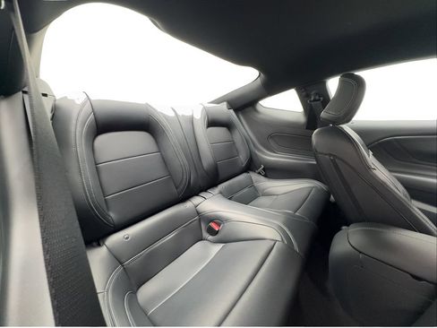 Used 2024 Ford Mustang GT Premium RWD image 28