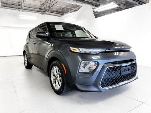 Used 2020 Kia Soul S FWD image 8