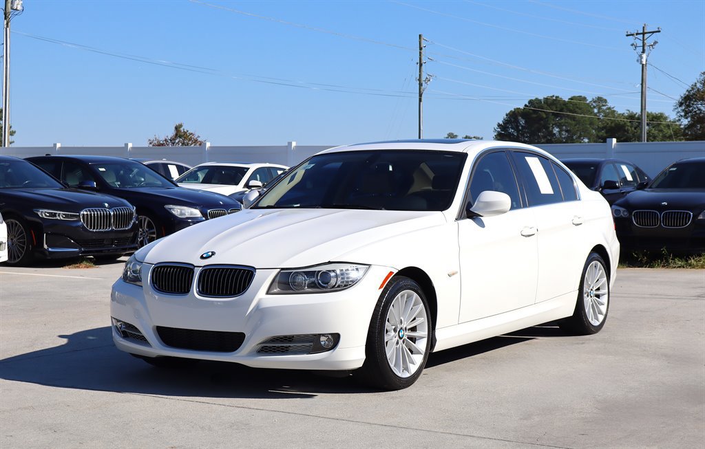 Used 2011 BMW 335d Sedan RWD image 3