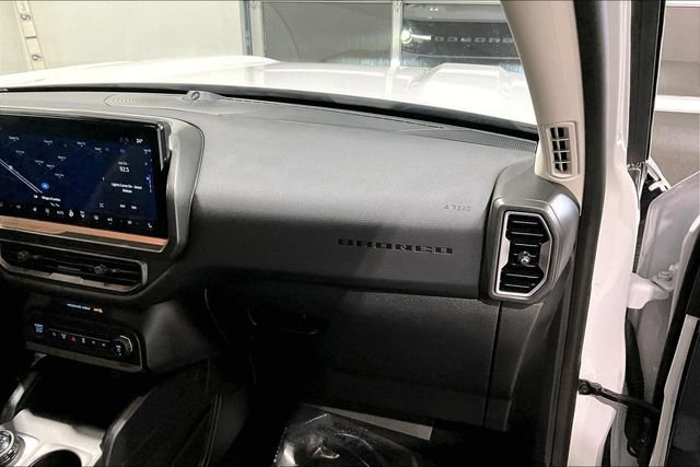 Used 2025 Ford Bronco Sport Outer Banks w/ Outer Banks Tech Package+ AWD/4WD image 34