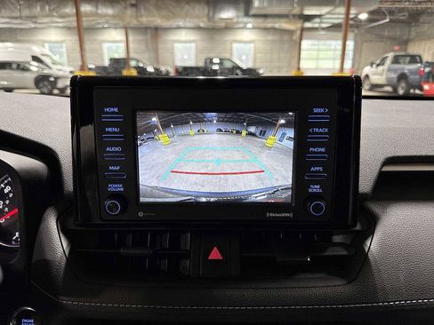 Certified 2022 Toyota RAV4 XLE AWD/4WD image 24