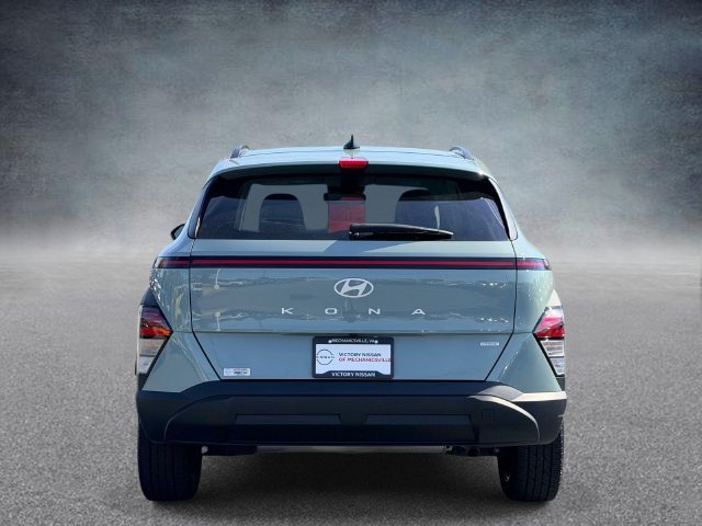 Used 2024 Hyundai Kona SEL AWD/4WD image 3
