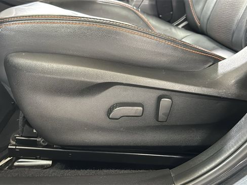 Used 2023 Subaru Crosstrek 2.5i Limited w/ Moonroof Package image 14