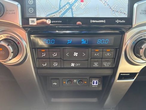 Used 2024 Toyota 4Runner Limited AWD/4WD image 19