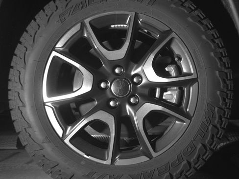 Used 2025 Jeep Compass Trailhawk image 13