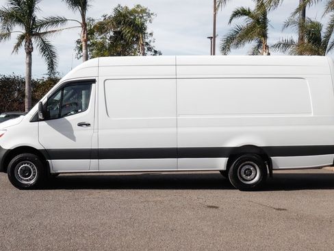 Used 2020 Mercedes-Benz Sprinter 3500 w/ Driver Convenience Package image 5