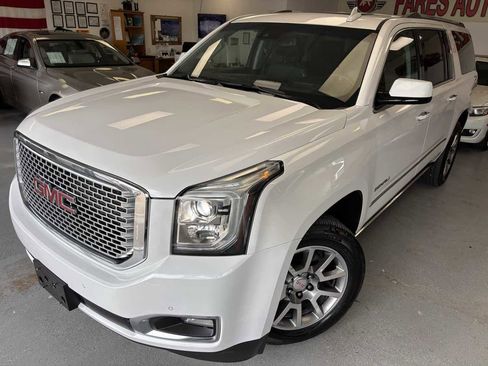 Used 2016 GMC Yukon XL Denali w/ Open Road Package image 9