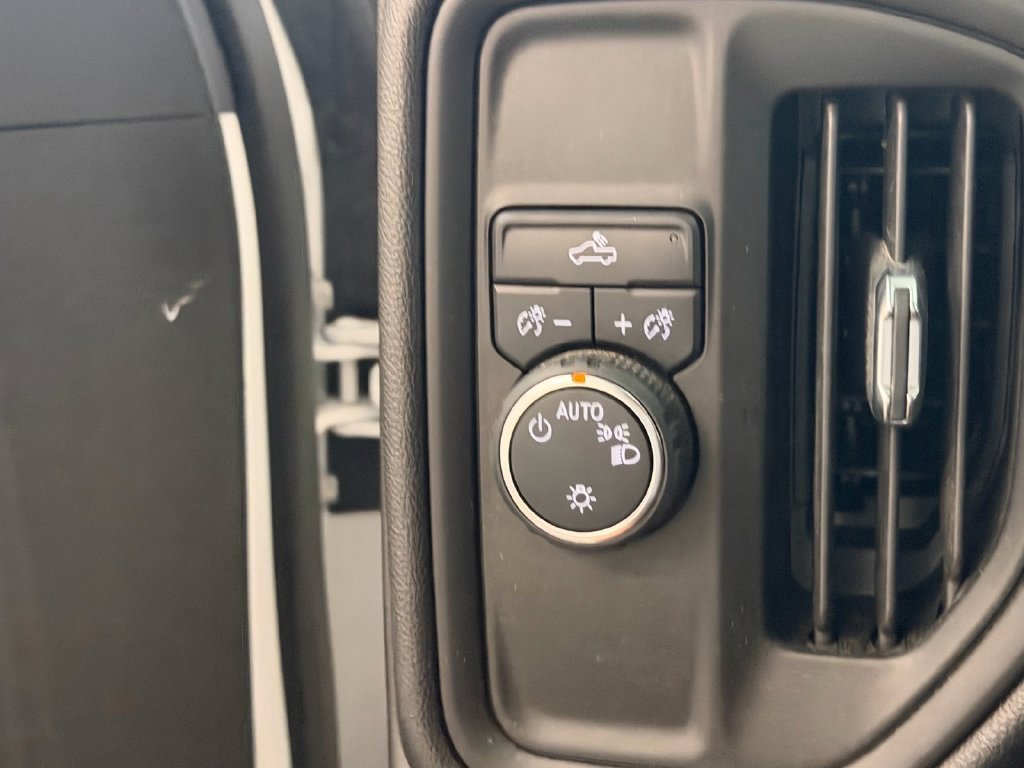 Used 2024 Chevrolet Silverado 1500 Custom RWD image 25