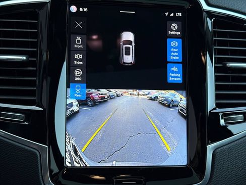Certified 2023 Volvo XC90 B6 Plus w/ Protection Package Premier AWD/4WD image 16