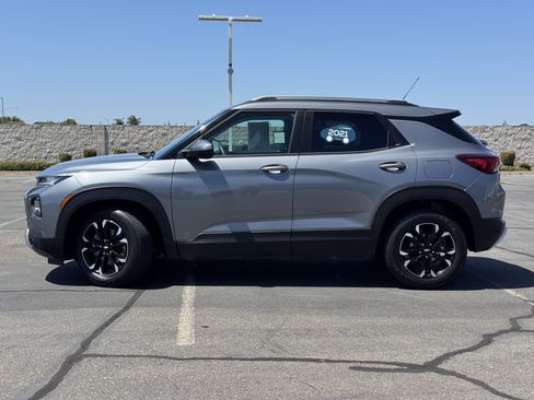 Certified 2021 Chevrolet TrailBlazer LT FWD image 4