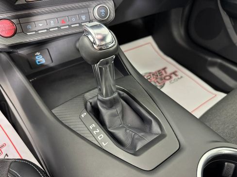 Used 2025 Ford Mustang Coupe RWD image 22
