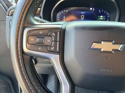 Used 2023 Chevrolet Suburban Premier RWD image 26