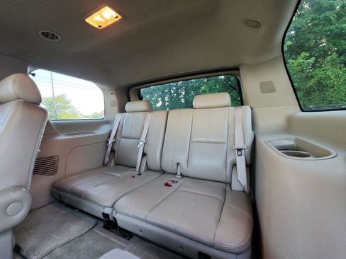 Used 2008 GMC Yukon Denali AWD/4WD image 21