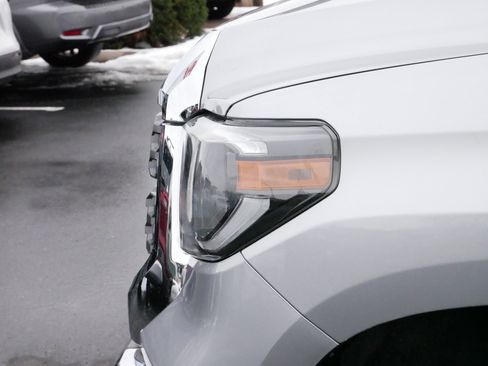 Used 2019 Toyota Tundra SR5 image 16