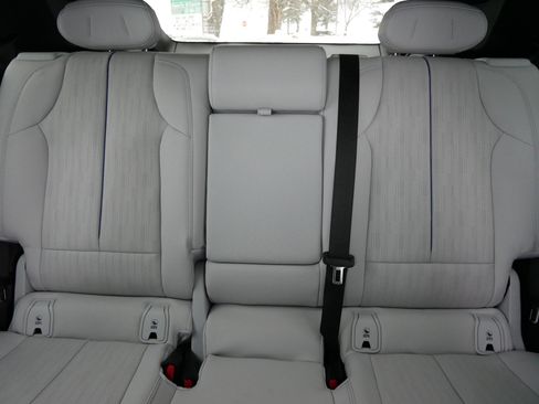 New 2026 Cadillac Lyriq Luxury image 11