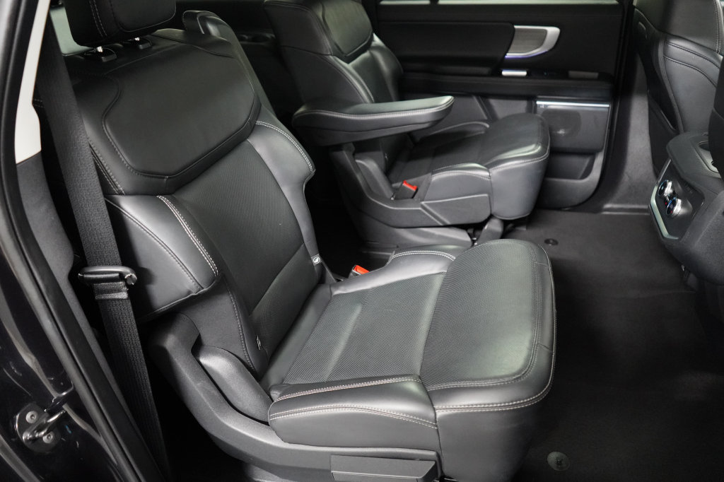 Certified 2025 Ford Expedition Max Platinum AWD/4WD image 22