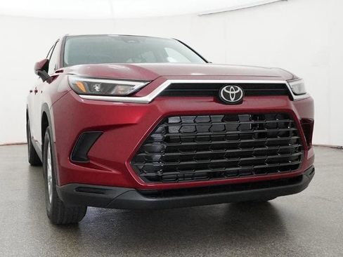 New 2026 Toyota Grand Highlander XLE image 30