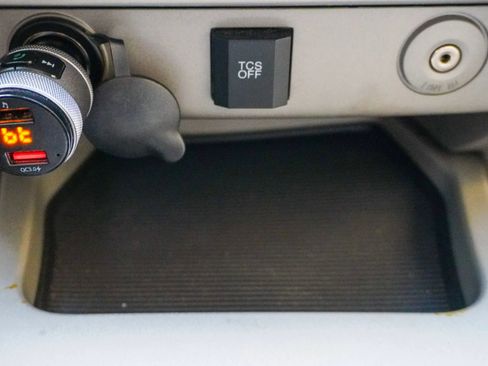 Used 2011 Ford Escape XLT image 30