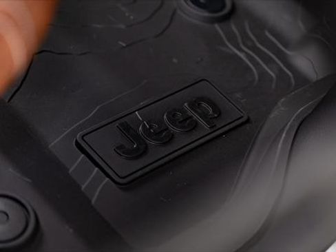 Used 2026 Jeep Gladiator Sport image 29