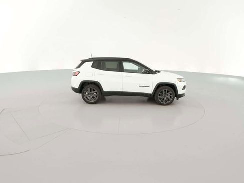 New 2026 Jeep Compass Limited image 14