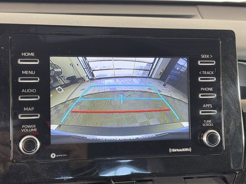 Used 2021 Toyota Camry SE image 20