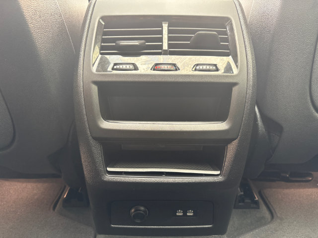 Used 2026 BMW X5 xDrive40i AWD/4WD image 17