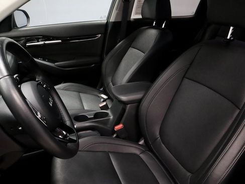 Used 2025 Kia Seltos EX image 27