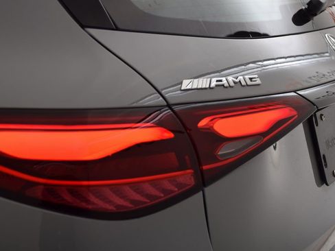 New 2026 Mercedes-Benz GLC 43 AMG 4MATIC image 12