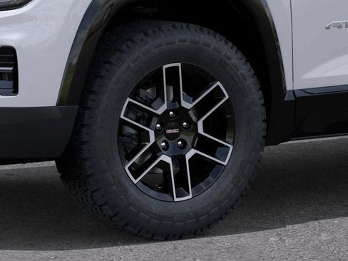 Used 2026 GMC Terrain AT4 w/ Convenience Package III AWD/4WD image 10