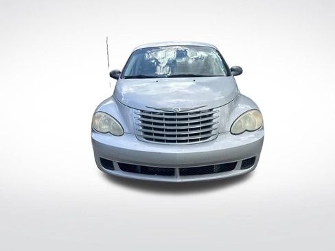 Used 2007 Chrysler PT Cruiser FWD image 3