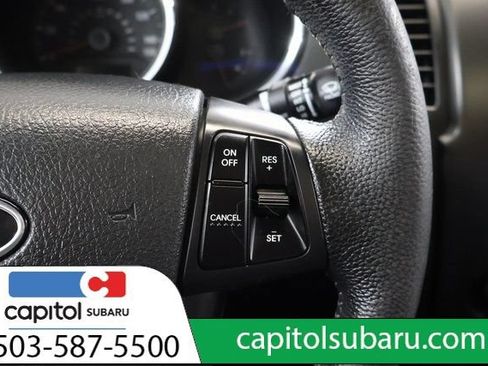 Used 2011 Kia Sorento EX w/ Premium Pkg AWD/4WD image 22