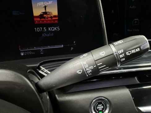 Used 2023 Cadillac Escalade Sport image 33