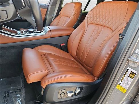 Certified 2024 BMW X5 sDrive40i w/ M Sport Package RWD image 16