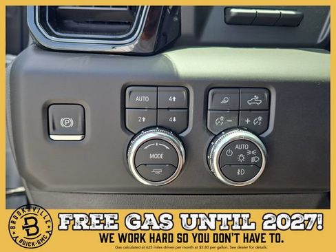New 2026 GMC Sierra 1500 AT4 w/ AT4 Premium Package AWD/4WD image 24