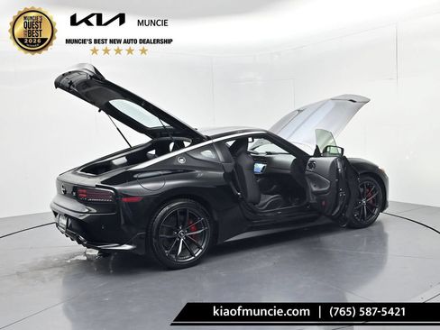 Used 2024 Nissan Z Performance w/ Floor Mat Package RWD image 71