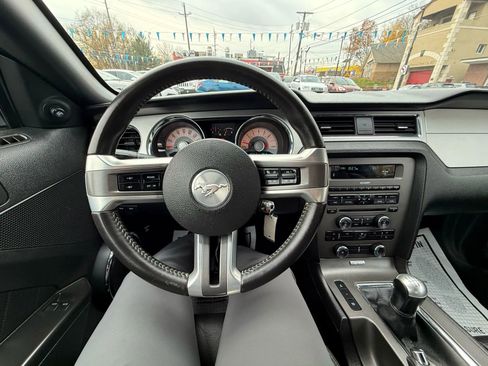 Used 2012 Ford Mustang Premium image 36