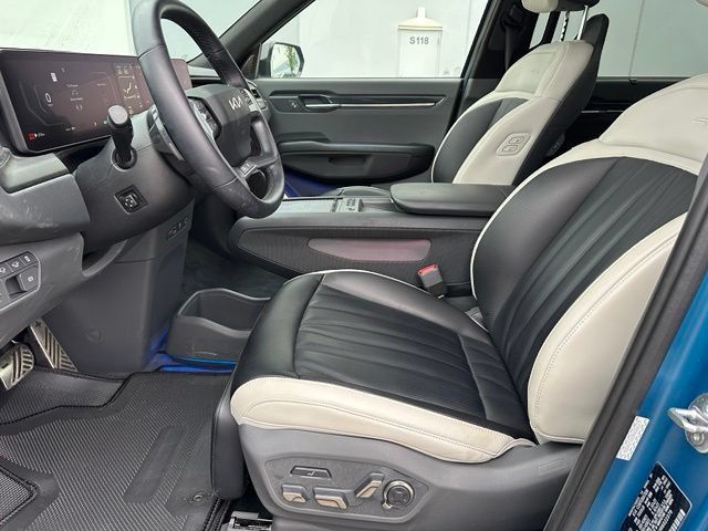 Used 2024 Kia EV9 GT-Line AWD/4WD image 53