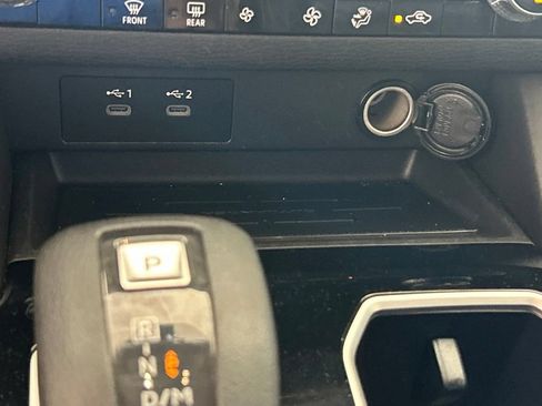 Used 2025 Mitsubishi Outlander ES FWD image 44