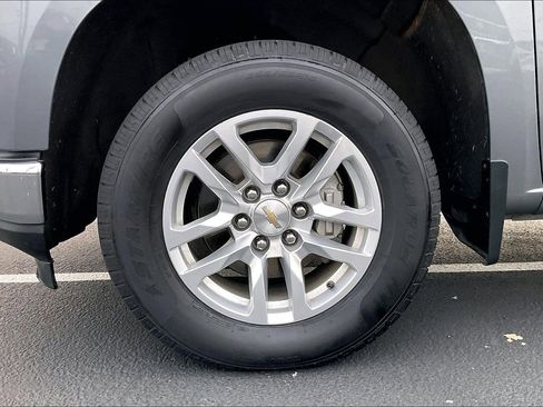 Used 2021 Chevrolet Silverado 1500 LT w/ Z71 Off-Road Package image 9